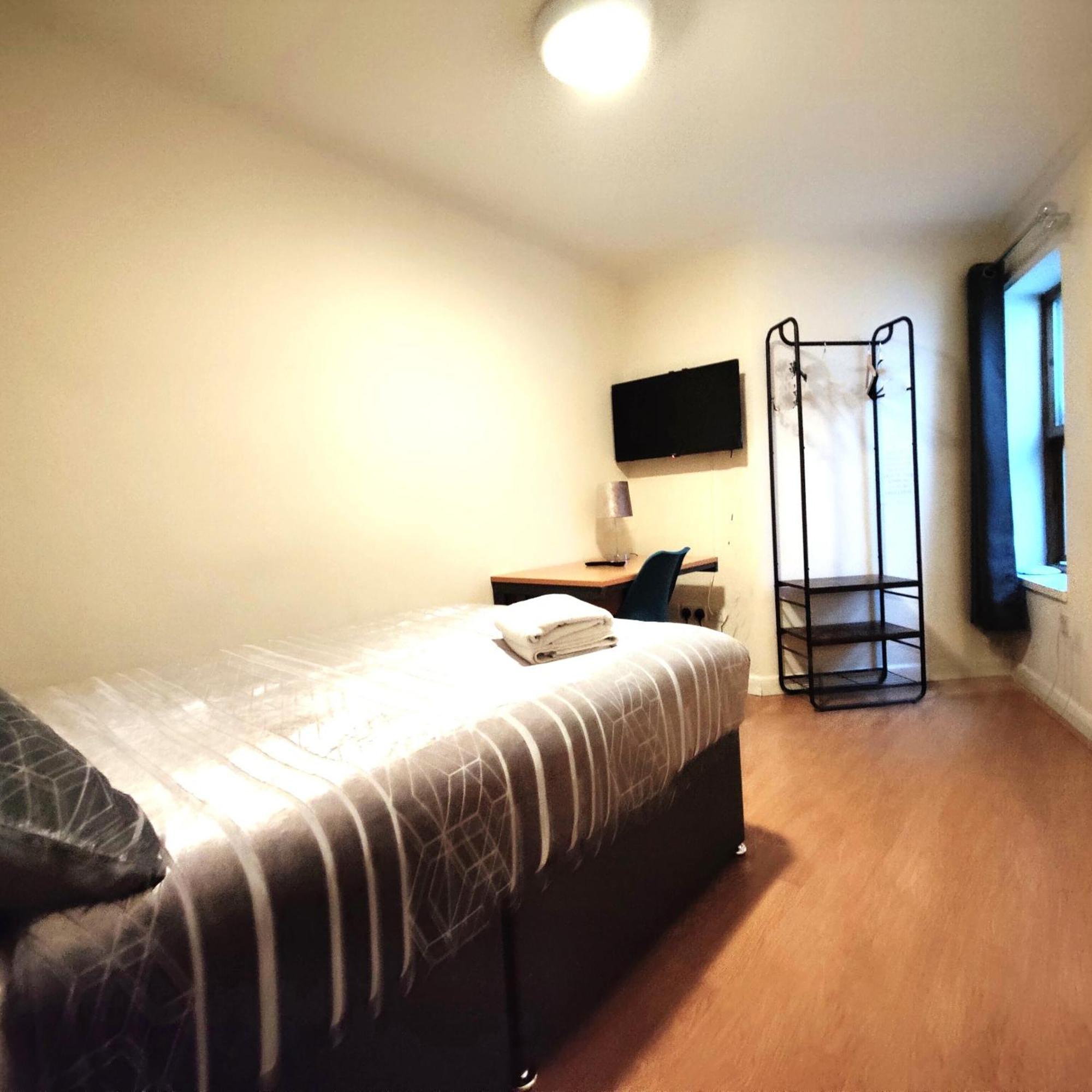 Liverpool City Centre Private Rooms Including Smart Tvs - With Shared Bathroom Extérieur photo