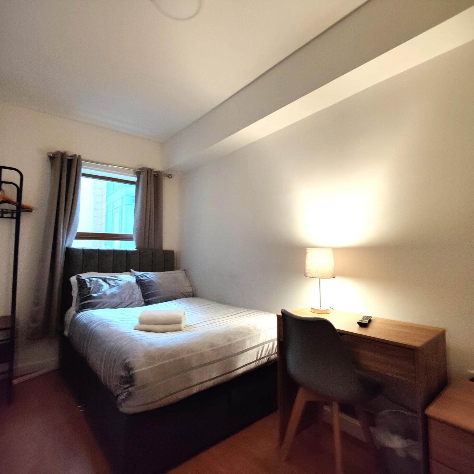 Liverpool City Centre Private Rooms Including Smart Tvs - With Shared Bathroom Extérieur photo